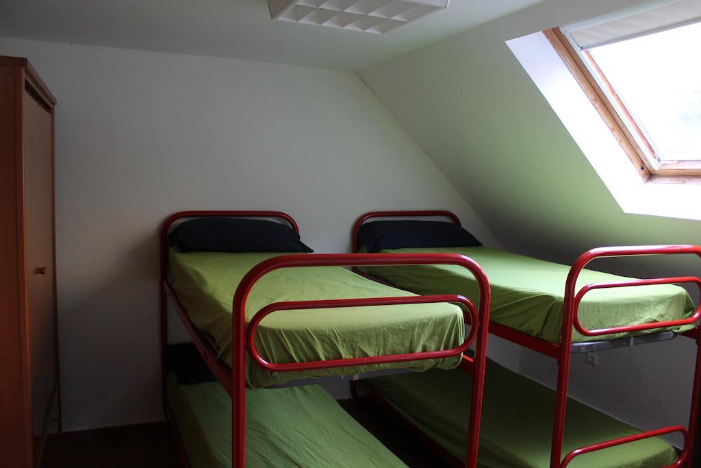 Albergue De Canfranc Estacion Cameră foto