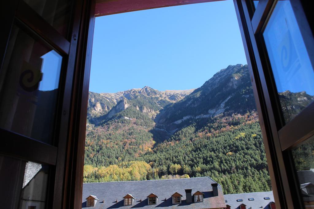 Albergue De Canfranc Estacion Cameră foto
